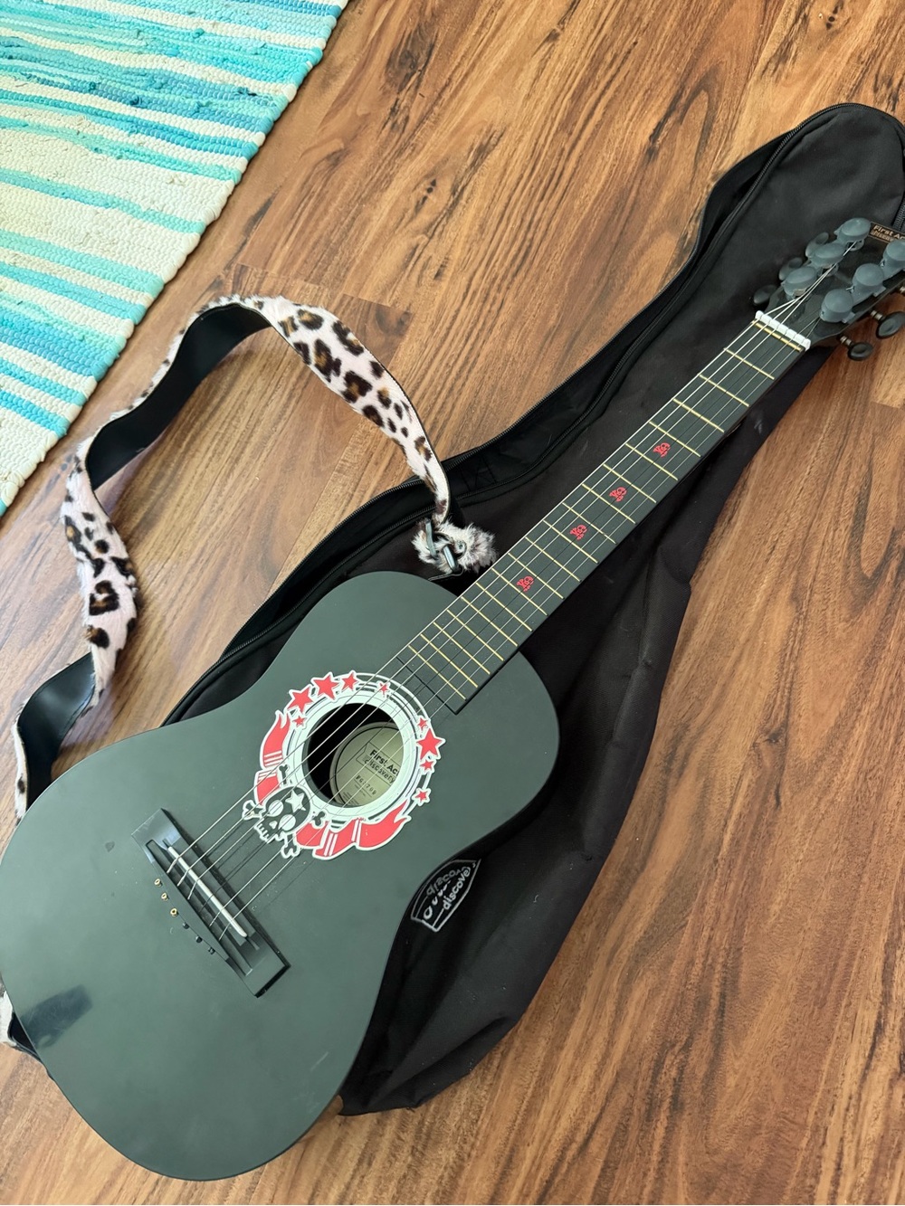 Small Acoustic Guitar First Act